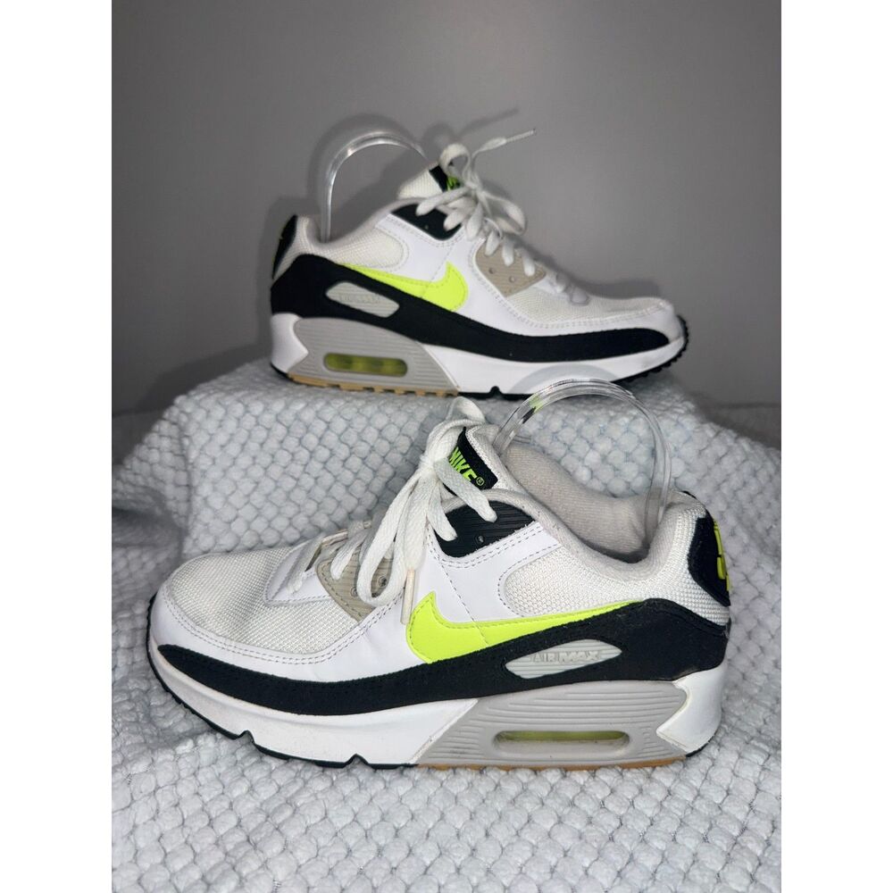 Nike Air Max 90 GS White, Black & Lime Size 6.5Y